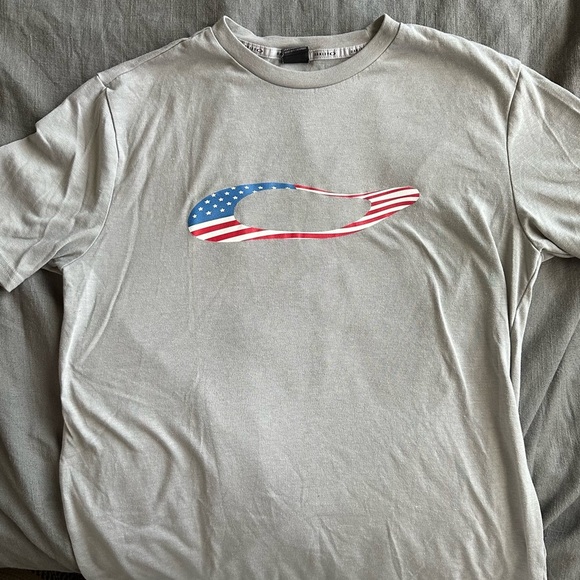 Oakley Other - Oakley | Men’s T-Shirt